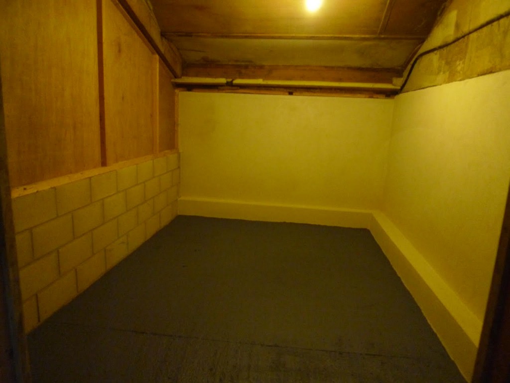 storage.interior3